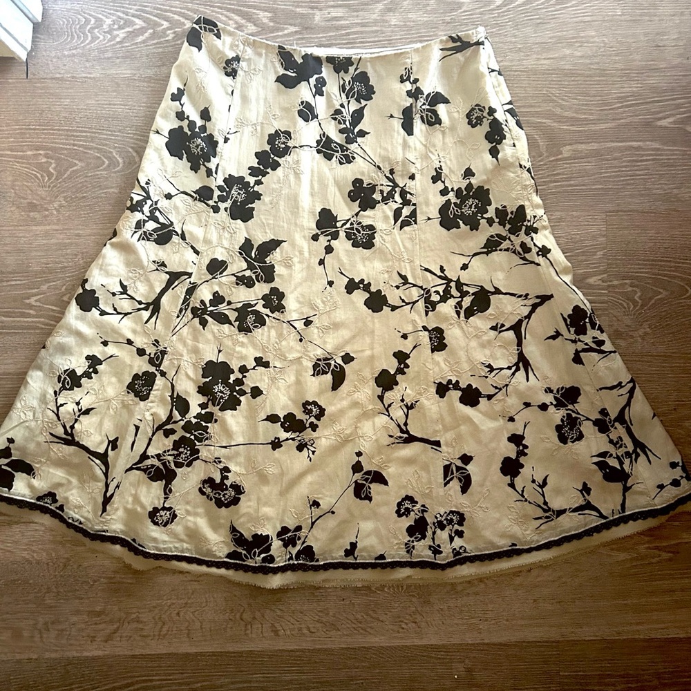 White House Black Market Cream A-Line Skirt with Black Floral Print